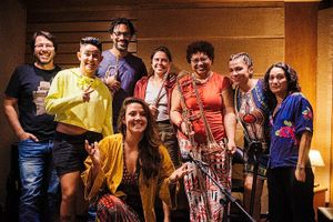 Música - Financiamento Coletivo Luara Oliveira e as Comadres 