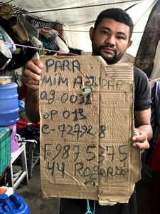 Ronner Gondim - Ajudem o Rogerio e Juliana, moradores de rua (Fort-CE)