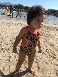 Rio de Janeiro/RJ - Vaquinha Para a Letícia ser agenciada 