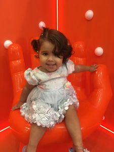 Vaquinha Online - Vaquinha Para a Letícia ser agenciada 