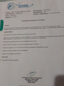Maria  - Maria a idosa de 73 anos que lava túmulos para ajudar nós seu tratamento 