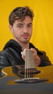 Construindo uma Carreira de Sucesso: Apoie o Nico Rodrigues - Construindo uma Carreira de Sucesso: Apoie o Nico Rodrigues 