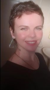 Ajude esta teacher realizar seu sonho de fazer intercâmbio na Irlanda