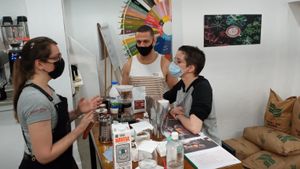 INVISTA! beco.ffee - Espaço Criativo do Café - INVISTA! beco.ffee - Espaço Criativo do Café