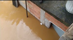 Crowdfunding - Enchente minha casa