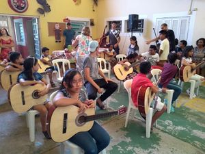 Fabiana - Ajude a resgatar o Site da Casa da Criança Gente Feliz