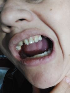 Daniele - Me ajude a sorrir de volta por favor