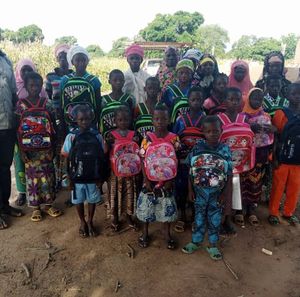 Projeto Dalo - Quirino - Ajude-nos a ajudar as famílias e crianças da Burkina Faso / Projeto Dalo  