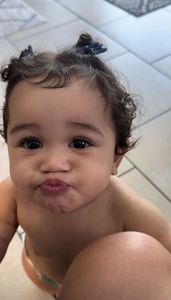 Vaquinha Online - Ajude a pequena Sheila ela está muito mal 😕 está no hospital e precisa fazer um tratamento de 10.000