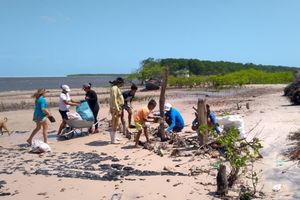 Ajude o Povoado Bar da Hora a manter sua orla limpa!