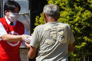 Caridade e Filantropia - Ceia Solidária