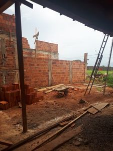 Vaquinha Online - Uma casa, um professor, um sonho: Apoie nossa jornada de construção.