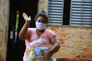 Caridade e Filantropia - Vaquinha para ajudar famílias de baixa renda a comprar alimentos