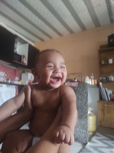 Ajude  o Nicolas a continuar com a sua evolução 