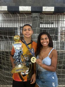 Esportes - Juntos faremos o DAVI representar o Brasil no Sul-centro Americano de Handebol no Paraguai!