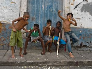 Crowdfunding - Transformando o Futuro: Campanha pela Educação e Oportunidades para Crianças da Periferia