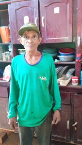 Ajuda ao índio canaã.