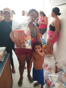 Vaquinha Online - Natal feliz - Instituto Doando Que se Recebe! Ajude!