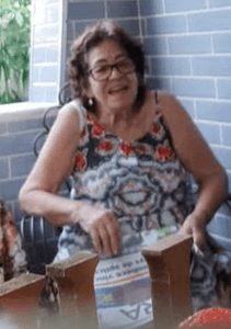 Vaquinha Online - Dona Maria cuida de 25 gatos