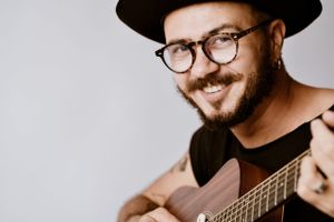 Participe do meu novo projeto: um disco de releituras e canções autorais!