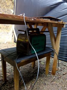 Empreendedorismo e Pequenos Negócios - Construção de mini galpão e projeto dobradeira manual.