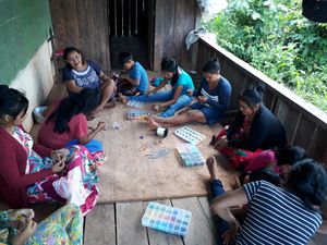 Ajuda as mulheres Indígenas etinia NOKEKOI. imagem 9