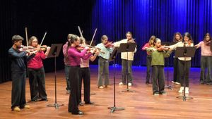 Arte - Violino para a Gabi Gomes - Rumo a Faculdade de Musica!
