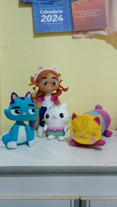 Vaquinha Online - Loucos por bonecos