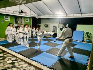 Vaquinha Online - A sua ajuda é MUITO importante, para que juntos possamos manter as nossas crianças e adolescentes longe das drogas!