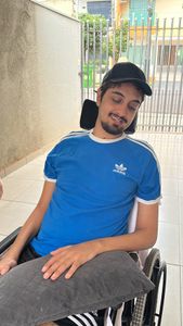 PEDRO MARQUES - Ajude o Pedro a vencer a tetraplegia espontânea