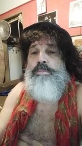 Arte - SOS AOS ARTISTAS DE RUA EDU PLANCHÊZ E CATARINA CRYSTAL