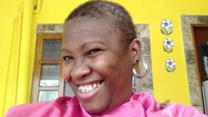 São Gonçalo/RJ - Livro testemunho Era o tempo de florescer 