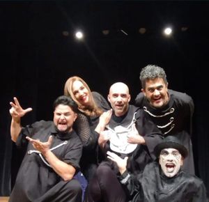 PATROCINE A IDA DE UMA CRIANÇA CARENTE AO TEATRO