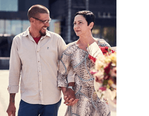 Ajudem-nos a salvar o Lucky. Gravemente ferido por uma arma de caça.