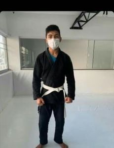 Ajude um atleta com dificuldade para competir