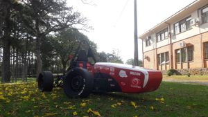 Projeto universitário: Carro elétrico estilo Fórmula SAE