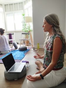 Apoio à Saúde da professora Elizabeth Faria