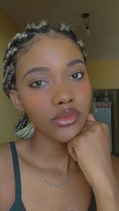 Ajude Jéssica a abrir seu próprio negócio.