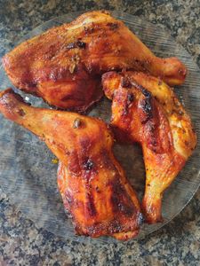 Ajude-nos a comprar mantimentos para vendermos refeições em casa 