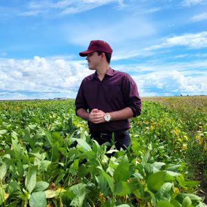 Capital pra ajudar em viagens e cursos pra ajudar na graduação 