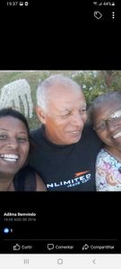 Ajudando um velhinho a sorrir