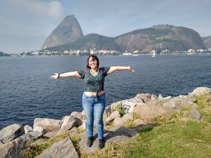 Ajuda à pesquisa brasileira: única latinoamericana no Milenário da obra El Collar de la Paloma (Espanha)