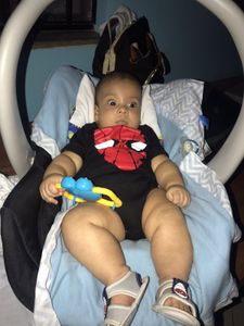 Ajudem o Noah à vencer a Mielomeningocele