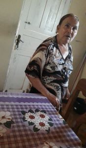 Ajuda a sr. BENEDITA