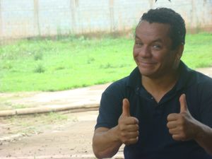 PUBLICAÇÃO DO LIVRO: UM BILHETE PARA ADÉLIA PRADO