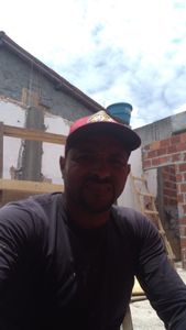 Gente peço a vcs que tenha misericórdia de mim e minha família estamos passando por um momento financeiro terrível e fomos recorrer a um Enjiota e não conseguimos realizar o pagamento e agora estamos sendo ameaçado por ele pelo amor de Deus nos ajude 