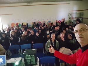 Ajude o Darth a divulgar a Astronomia para Crianças 