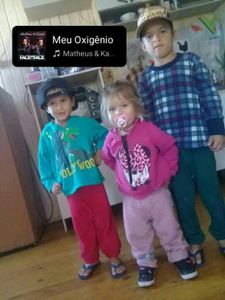 Ajuda para terminar casa de minha sobrinha patricia 