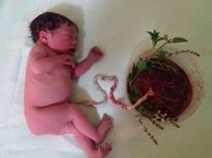 Colabore com o documentário do Projeto Renascendo Amor