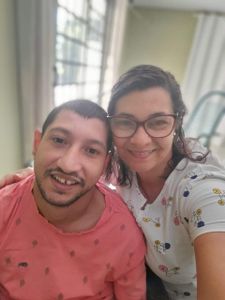 David e sua cadeira novinha!